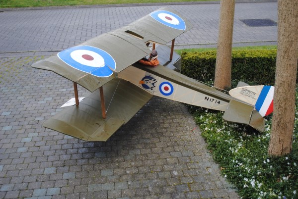 sopwith zij (600 x 402).jpg